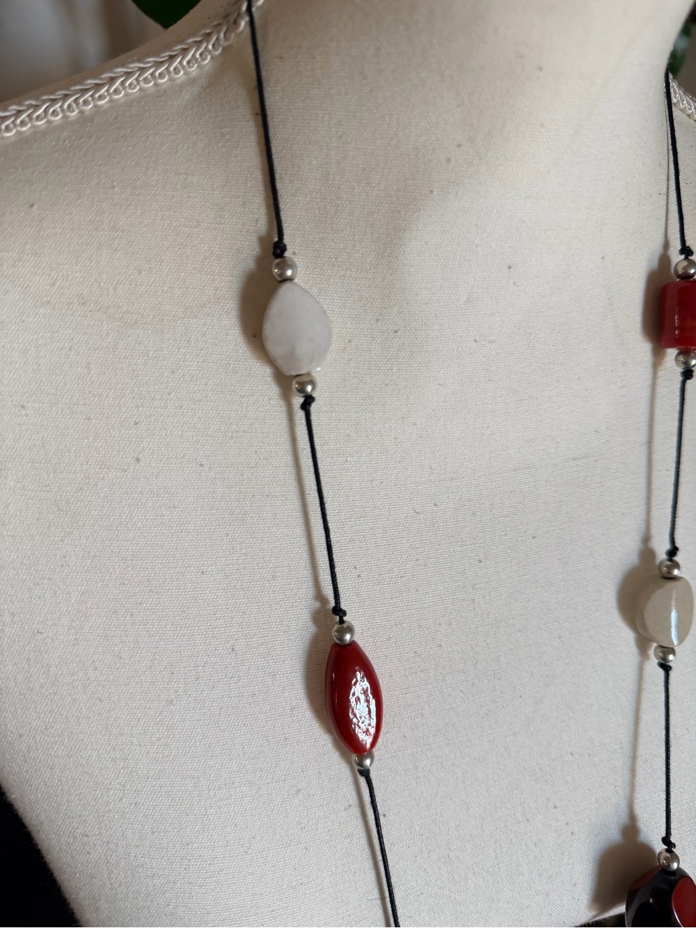 Vintage Red, Black & White Lucite Long Bead Necklace - Picture 3 of 4